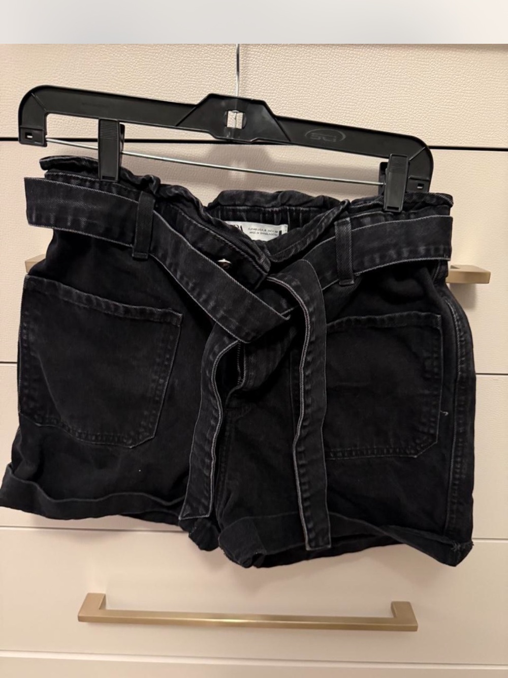 Zara - Women's High-Waist Paperbag Belted Shorts - Black, Size 8